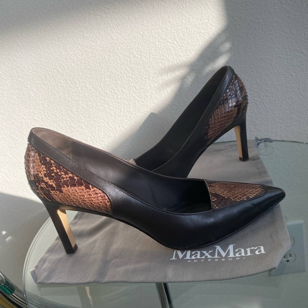 Max Mara Leather Pumps Made in Italy